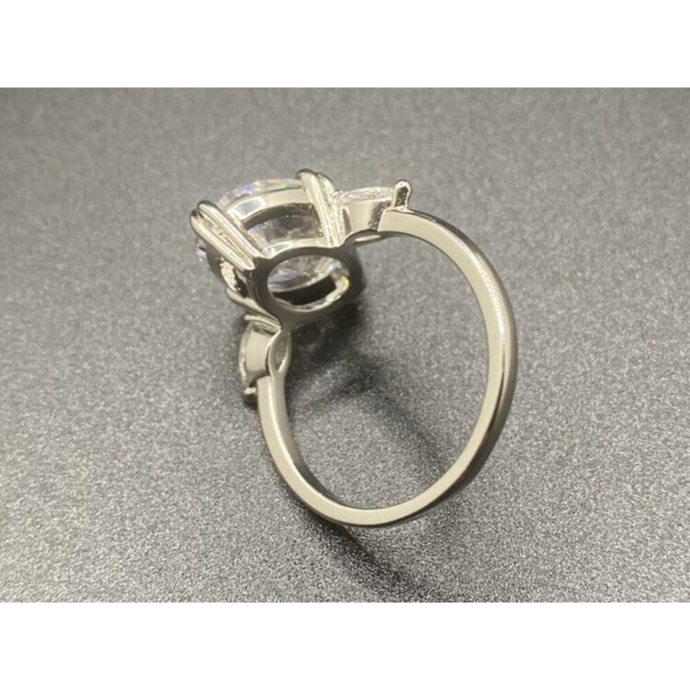 Engagement Wedding Ring BIG Oval Cubic Zirconia Solitaire 925 Silver Size 8.75 - Picture 3 of 6